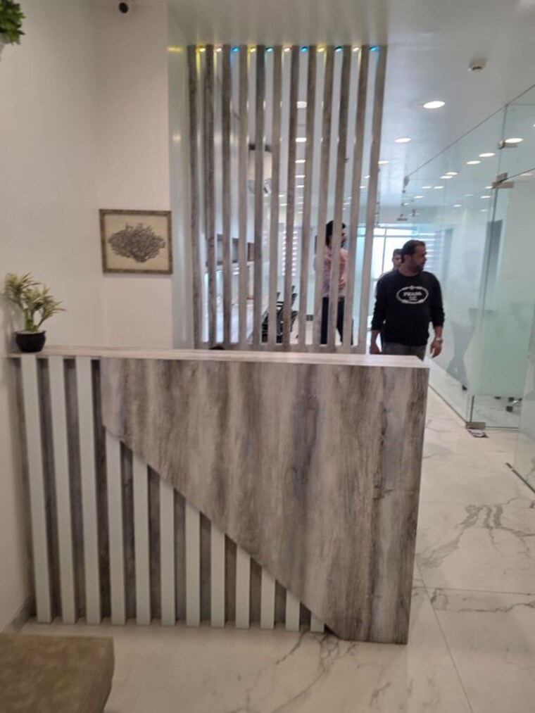 Balcony, aston Commercial Office Space 1600 Sq.Ft. In Andheri West Mumbai 10043924