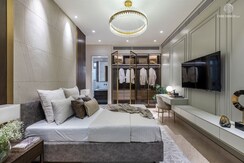 4 BHK + Servant Room Apartment For Sale in Sector 79