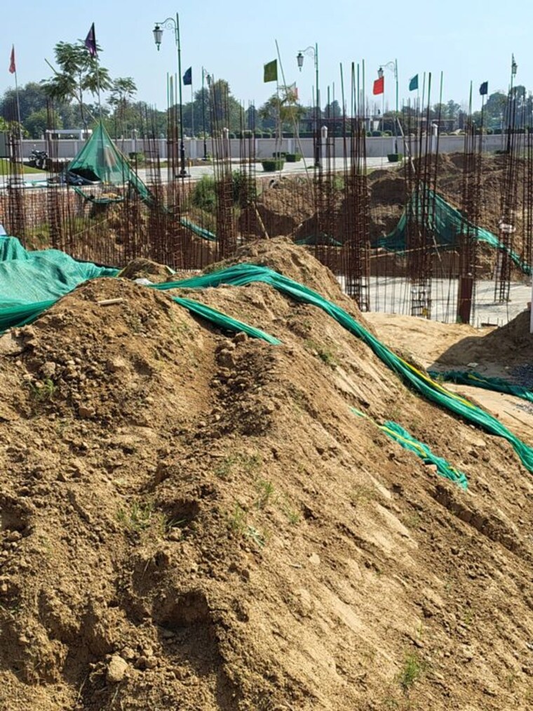 Garden, meffier-golden-park  106 Sq.Yd. Plot In Sohna Sector 4 Gurgaon 10043946