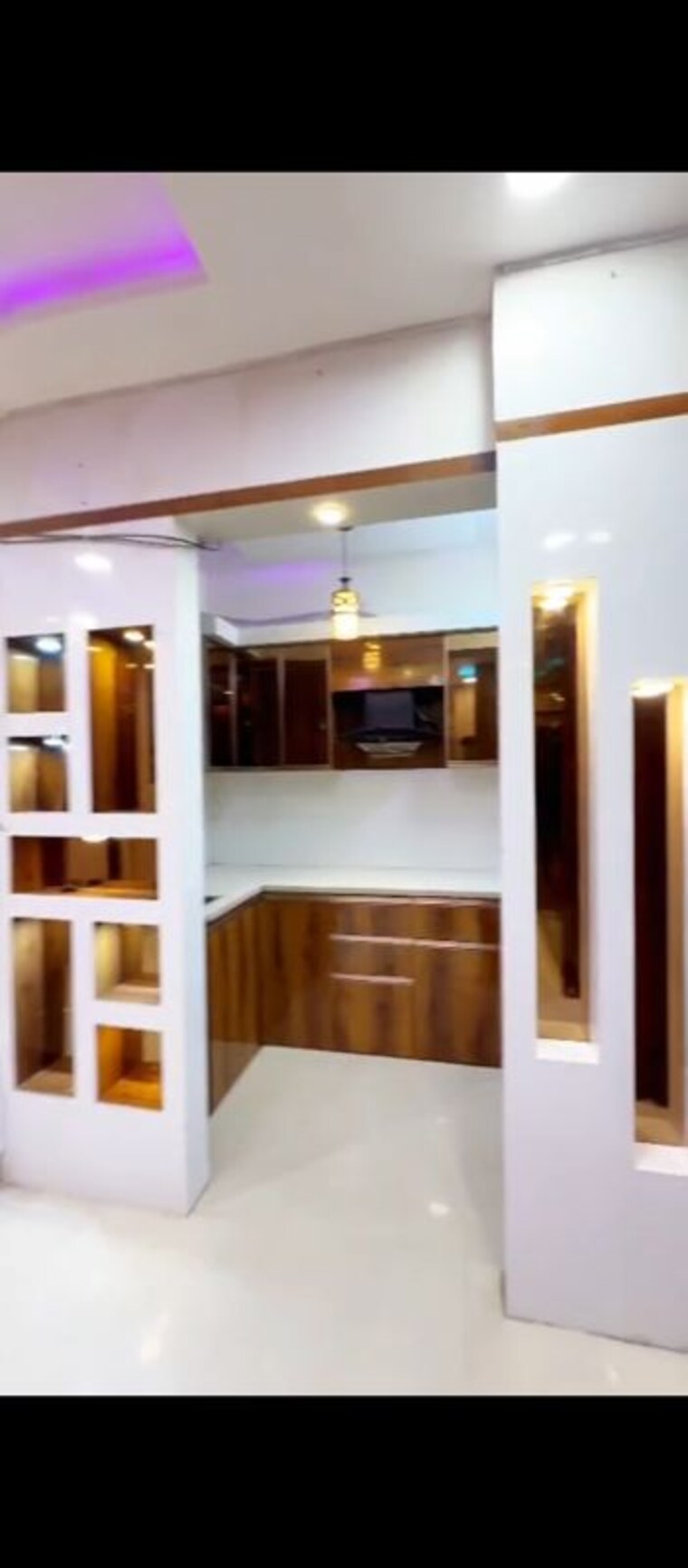 Kitchen, dwarka mor 3 Bedroom 100 Sq.Yd. Builder Floor In Dwarka Mor Delhi 10043954