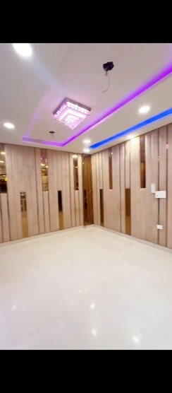 3 BHK Builder Floor For Sale in Dwarka Mor