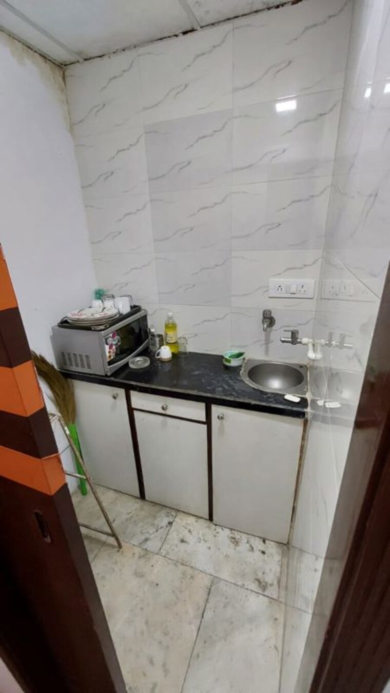 Kitchen, real-tech-park Commercial Office Space 2230 Sq.Ft. In Vashi Sector 30a Navi Mumbai 10043982