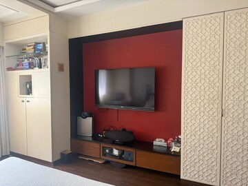 Furnished Amenities in 2 BHK Apartment at Kailash Niketan, Altamount Road – for Rent