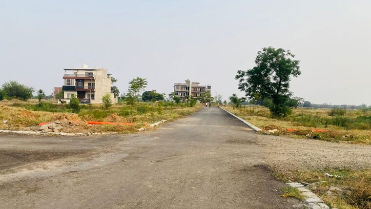 undefined, altus-prime  325 Sq.Yd. Plot In North Mullanpur Chandigarh 10044034