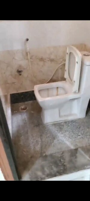 Terrace in 4 BHK Builder Floor at Dwarka Mor – for Rent