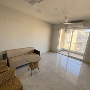 Team Area in 2 BHK Apartment at Signature Global City, Sector 37d – for Rent