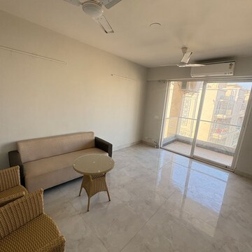 Team Area in 2 BHK Apartment at Signature Global City, Sector 37d – for Rent