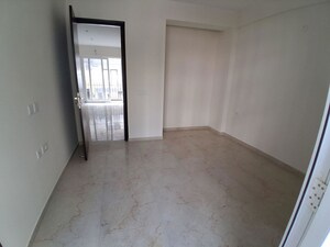 Room in 2.5 BHK Apartment at Smart World Gems, Sector 89 – for Sale