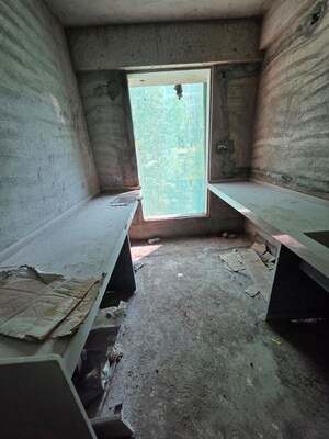 Kitchen in 3 BHK Apartment at Sindhi Society, Chembur – for Sale