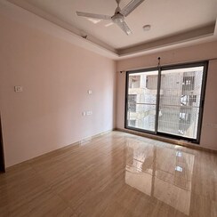 2 BHK Apartment For Rent in Je And Vee Om Trimurti