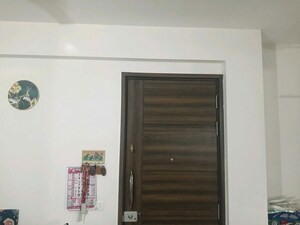 Furnished Amenities in 3.5 BHK Apartment at Smart World Gems, Sector 89 – for Sale