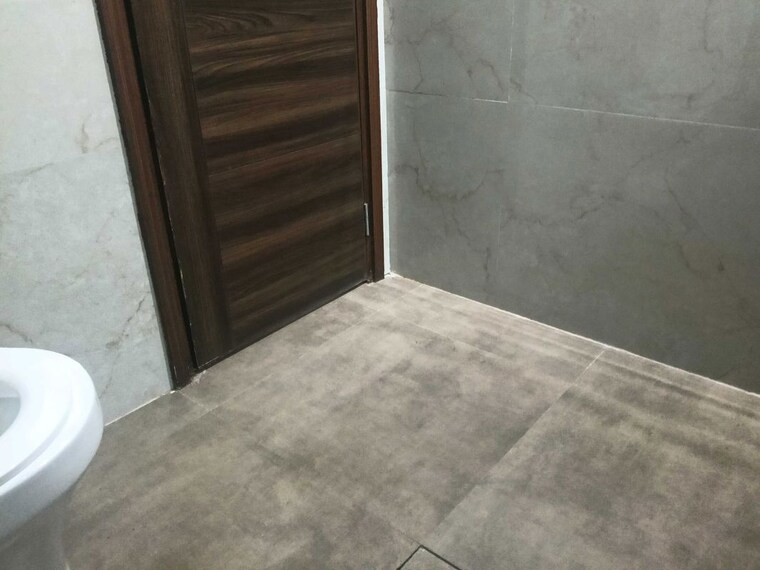 Room, smart-world-gems 3.5 Bedroom 1080 Sq.Ft. Apartment In Sector 89 Gurgaon 10044071