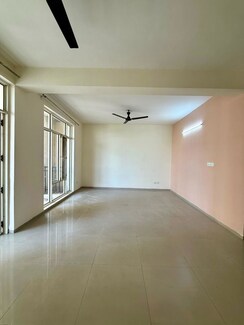 3 BHK + Pooja Room Apartment For Rent in Sushma Elite Cross