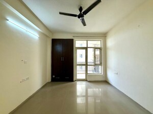 Room in 3 BHK Apartment at Sushma Elite Cross, Dhakoli – for Rent
