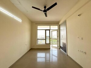 Room in 3 BHK Apartment at Sushma Elite Cross, Dhakoli – for Rent