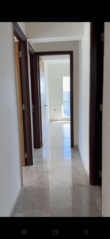 Room in 3 BHK Apartment at Ekta Tripolis, Goregaon West – for Rent