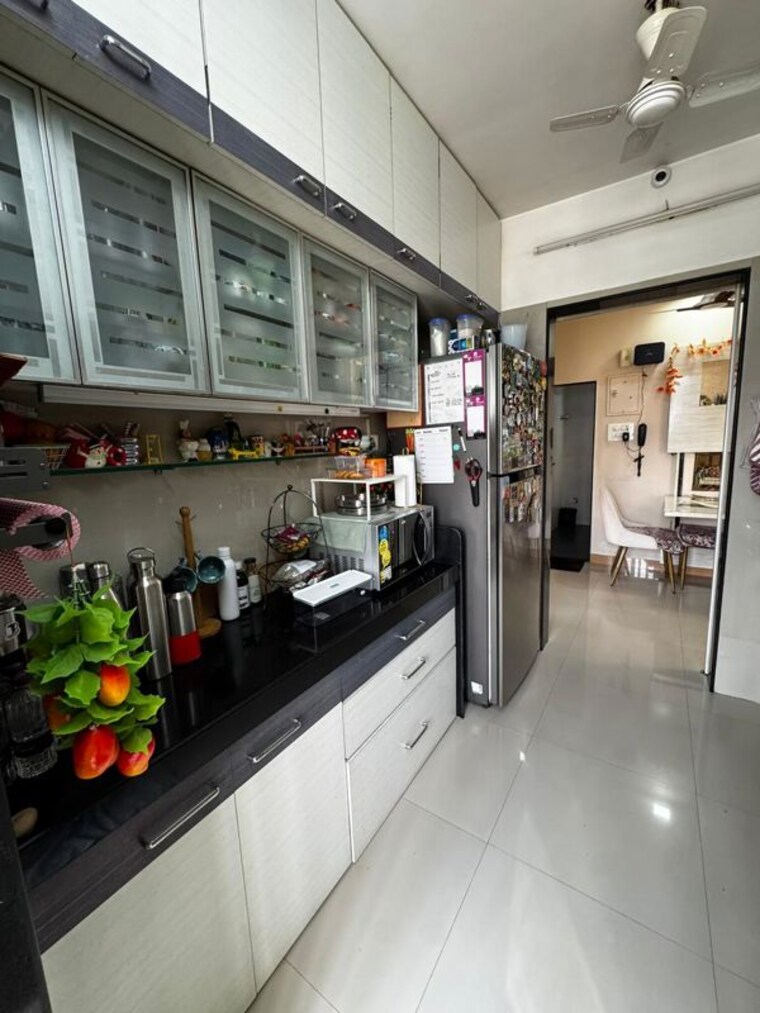  Parking, daze-apartment 2 Bedroom 650 Sq.Ft. Apartment In Malad West Mumbai 10044122