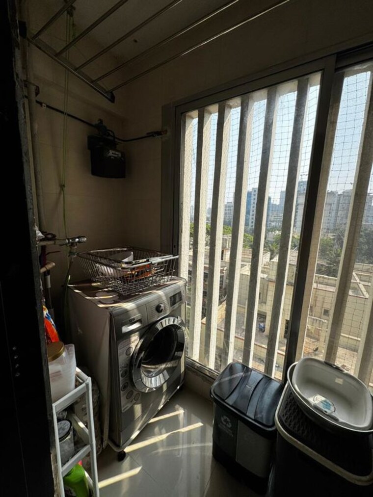 Master Bedroom, daze-apartment 2 Bedroom 650 Sq.Ft. Apartment In Malad West Mumbai 10044122