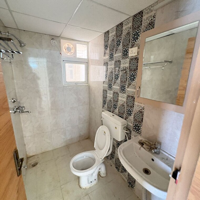 Bathroom, signature-the-millennia-3 2 Bedroom 1050 Sq.Ft. Apartment In Sector 37d Gurgaon 10044142