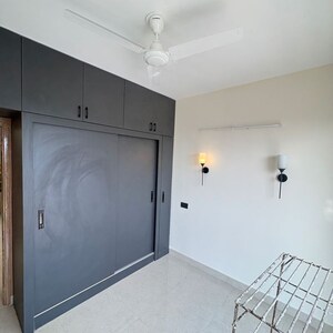 Room in 2 BHK Apartment at Signature The Millennia 3, Sector 37d – for Rent