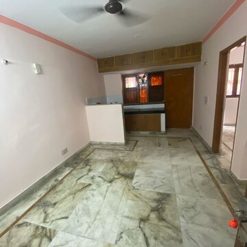 Room in 3 BHK Apartment at Saarang Residency, Sector 21c – for Sale