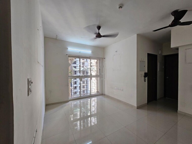 Cover Image, lodha-sterling 3 Bedroom 2280 Sq.Ft. Apartment In Kolshet Road Thane 10044155