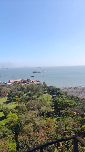 Plot Area in 2 BHK Apartment at Sagar Sangeet CHS Colaba, Colaba – for Rent