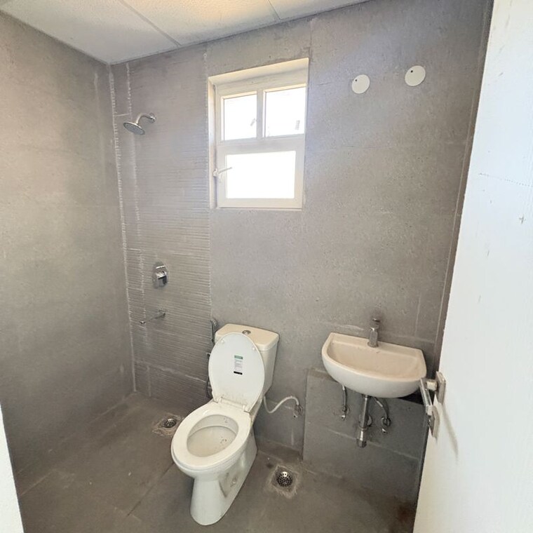 Bathroom, signature-global-city 2 Bedroom 1050 Sq.Ft. Apartment In Sector 37d Gurgaon 10044177