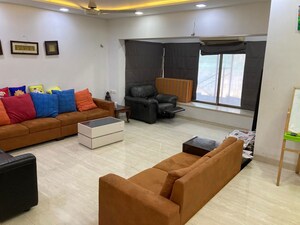 Bedroom in 3 BHK Apartment at Belscot Chs Ltd, Andheri West – for Rent