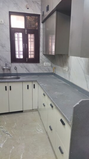Kitchen in 3 BHK Builder Floor at Rohini Sector 24 – for Sale