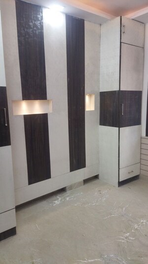 Room in 3 BHK Builder Floor at Rohini Sector 24 – for Sale