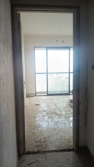 Room in 2 BHK Apartment at Damji Shamji Mahavir Spring Tulip Phase 1, Pokhran Road No Two – for Rent