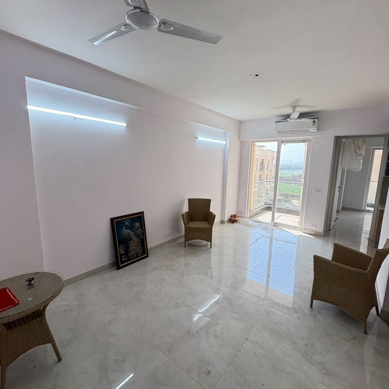 3 BHK Apartment For Rent in Signature Global City