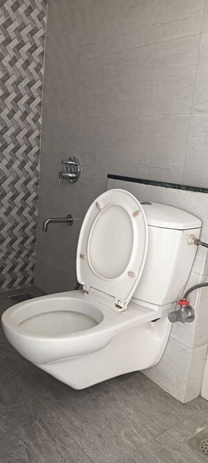 Bathroom in 1 BHK Apartment at Raymond Ten X Habitat, Pokhran Road No Two – for Rent