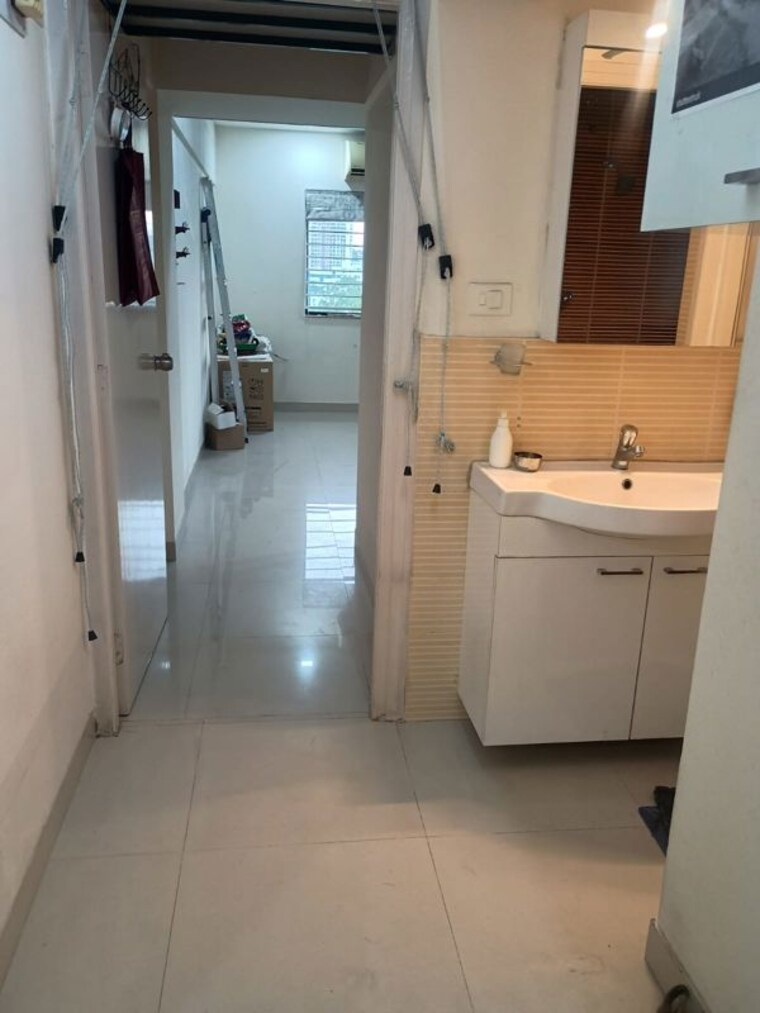 Bathroom, nirman-nisarga 2 Bedroom 1000 Sq.Ft. Builder Floor In Bhusari Colony Pune 10044279