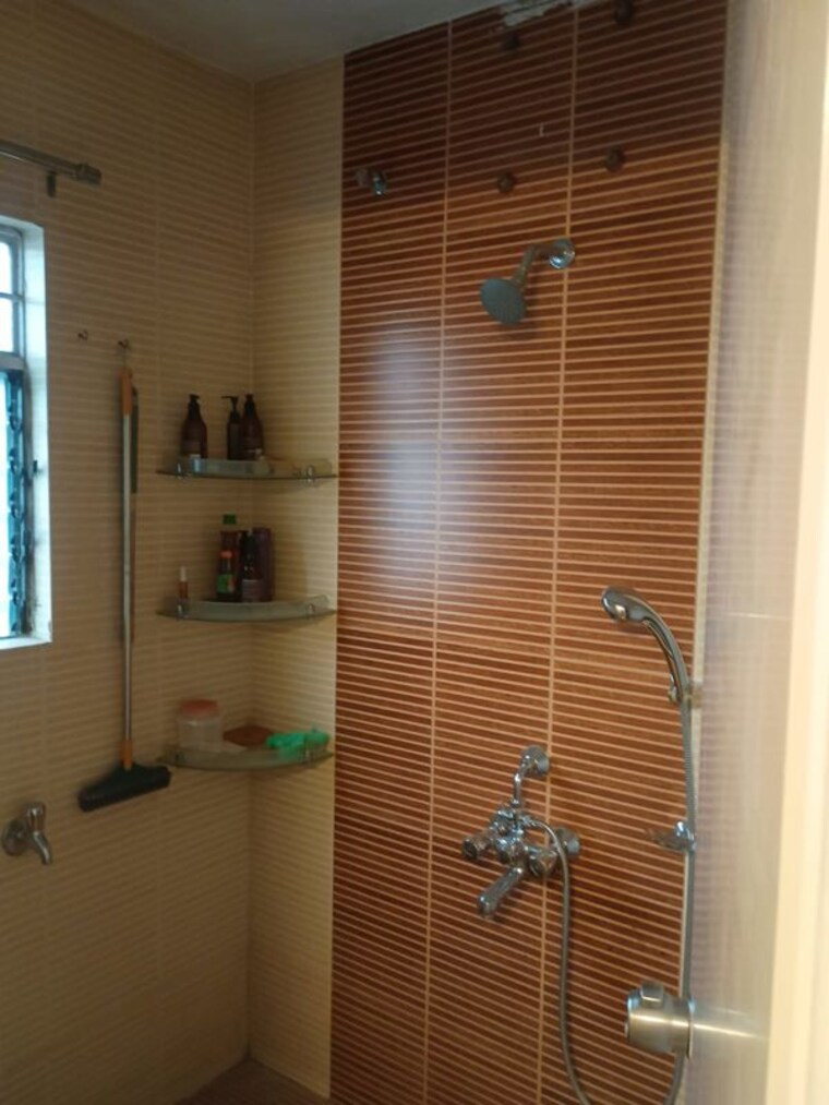 Bathroom, nirman-nisarga 2 Bedroom 1000 Sq.Ft. Builder Floor In Bhusari Colony Pune 10044279