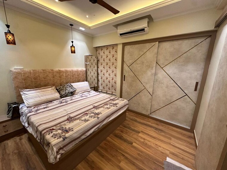 Bedroom, courtyard-by-narang-realty-and-the-wadhwa-group 2 Bedroom 720 Sq.Ft. Apartment In Pokhran Road No Two Thane 9562261