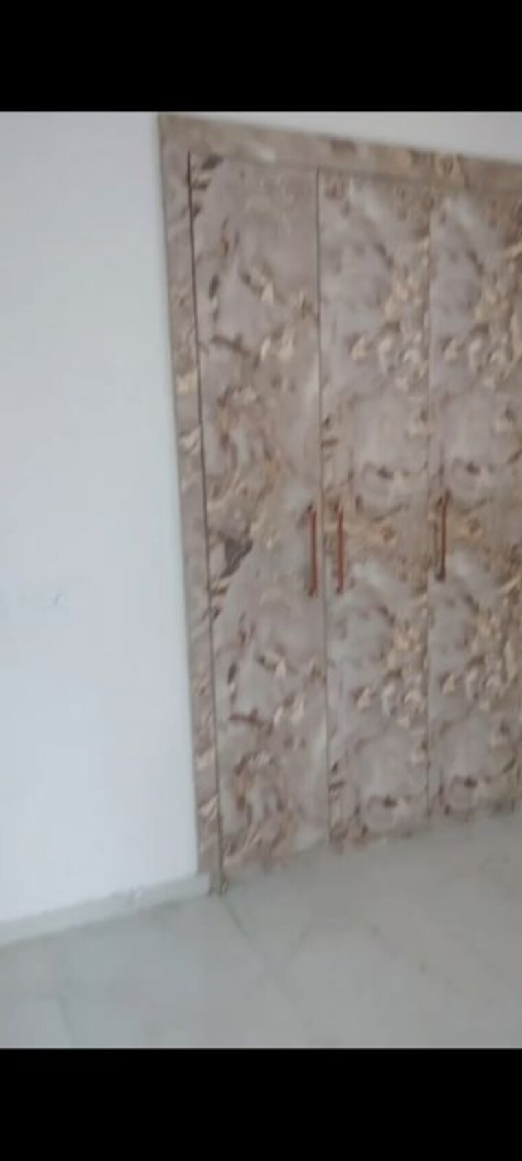 Bathroom, smart-world-gems 2 Bedroom 1105 Sq.Ft. Apartment In Sector 89 Gurgaon 10044299