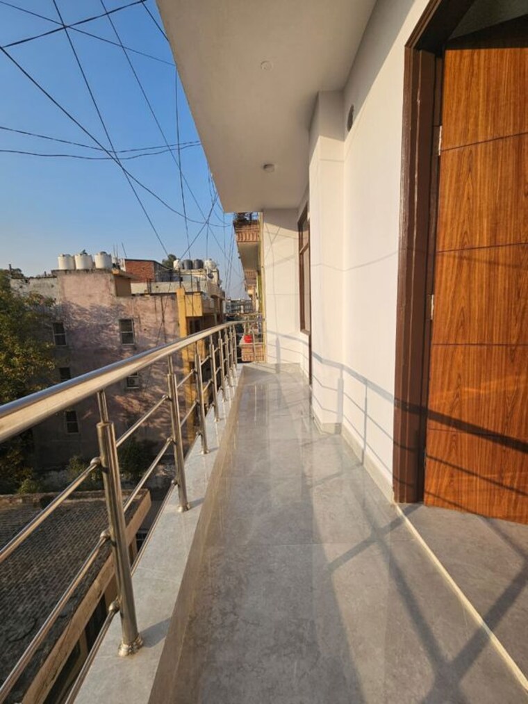 Balcony, risland-sky-mansion 1 Bedroom 500 Sq.Ft. Builder Floor In Chattarpur Delhi 10044300