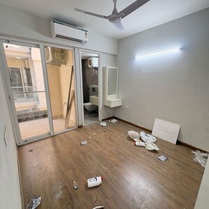 Team Area in 2 BHK Apartment at Signature Global City, Sector 37d – for Rent