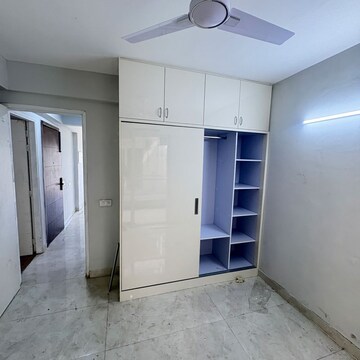 Room in 2 BHK Apartment at Signature Global City, Sector 37d – for Rent