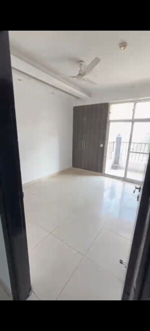 Room in 3 BHK Apartment at Divyansh Pratham, Ahinsa Khand 2 – for Sale