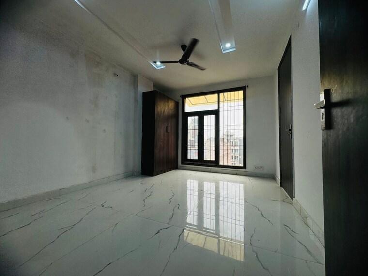 Kitchen, palm-residency-chhatarpur 3 Bedroom 1200 Sq.Ft. Builder Floor In Chattarpur Delhi 10044341
