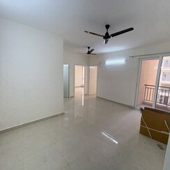 2 BHK Apartment For Rent in Signature The Millennia 3