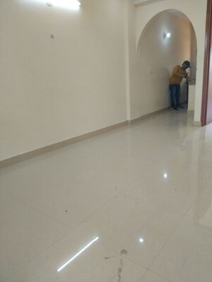 Room in 1 BHK Builder Floor at Neb Sarai – for Rent