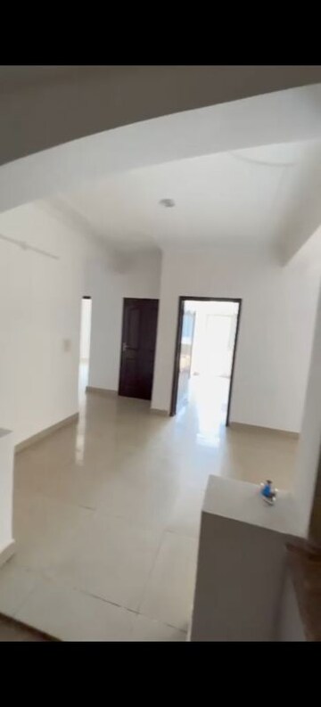 Room in 3 BHK Apartment at Jnc Princess Park, Ahinsa Khand 2 – for Sale