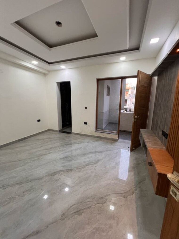 Room, green fields colony 3 Bedroom 1600 Sq.Ft. Builder Floor In Green Fields Colony Faridabad 10044385