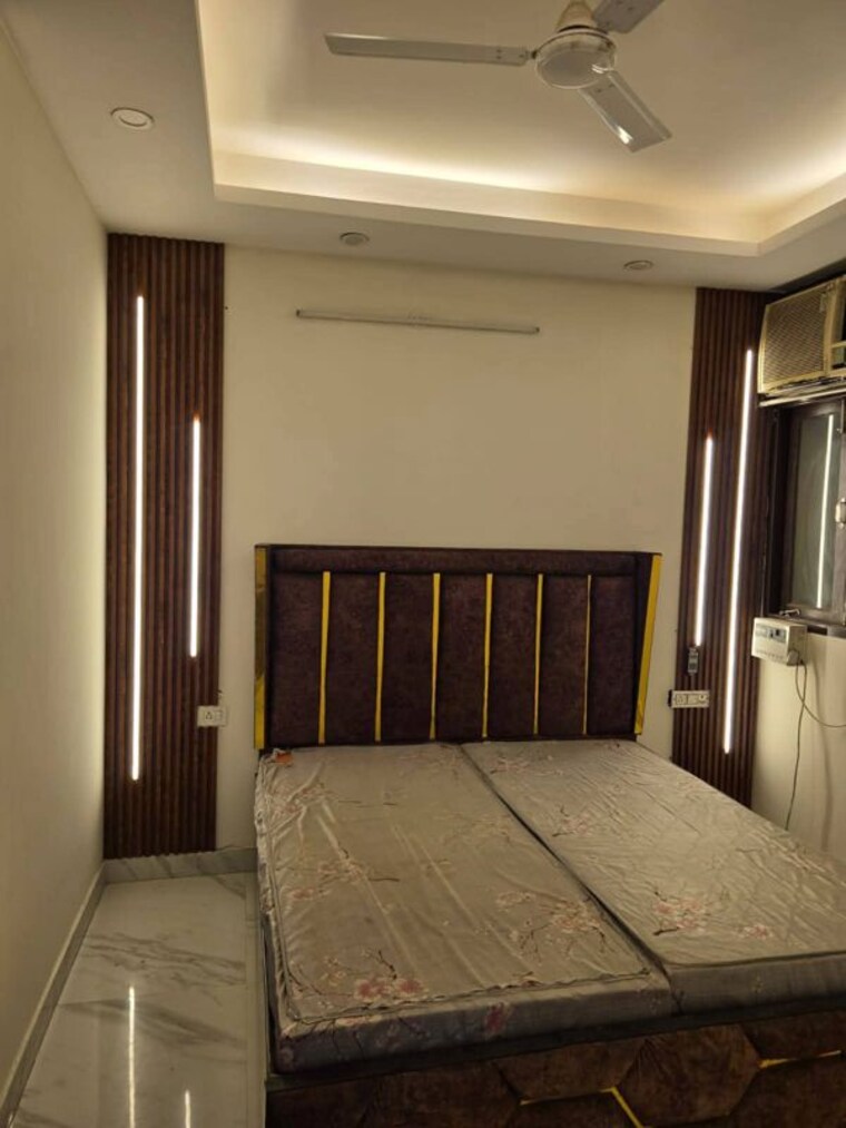 Room, saket 2 Bedroom 1000 Sq.Ft. Builder Floor In Saket Delhi 10044390