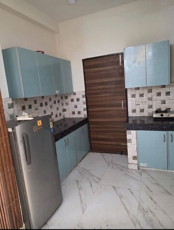 Kitchen in 3 BHK Builder Floor at Sheikh Sarai – for Rent