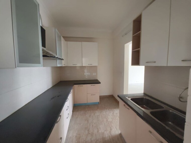 Kitchen, shree-vardhman-victoria 3 Bedroom 1950 Sq.Ft. Apartment In Sector 70 Gurgaon 10044481